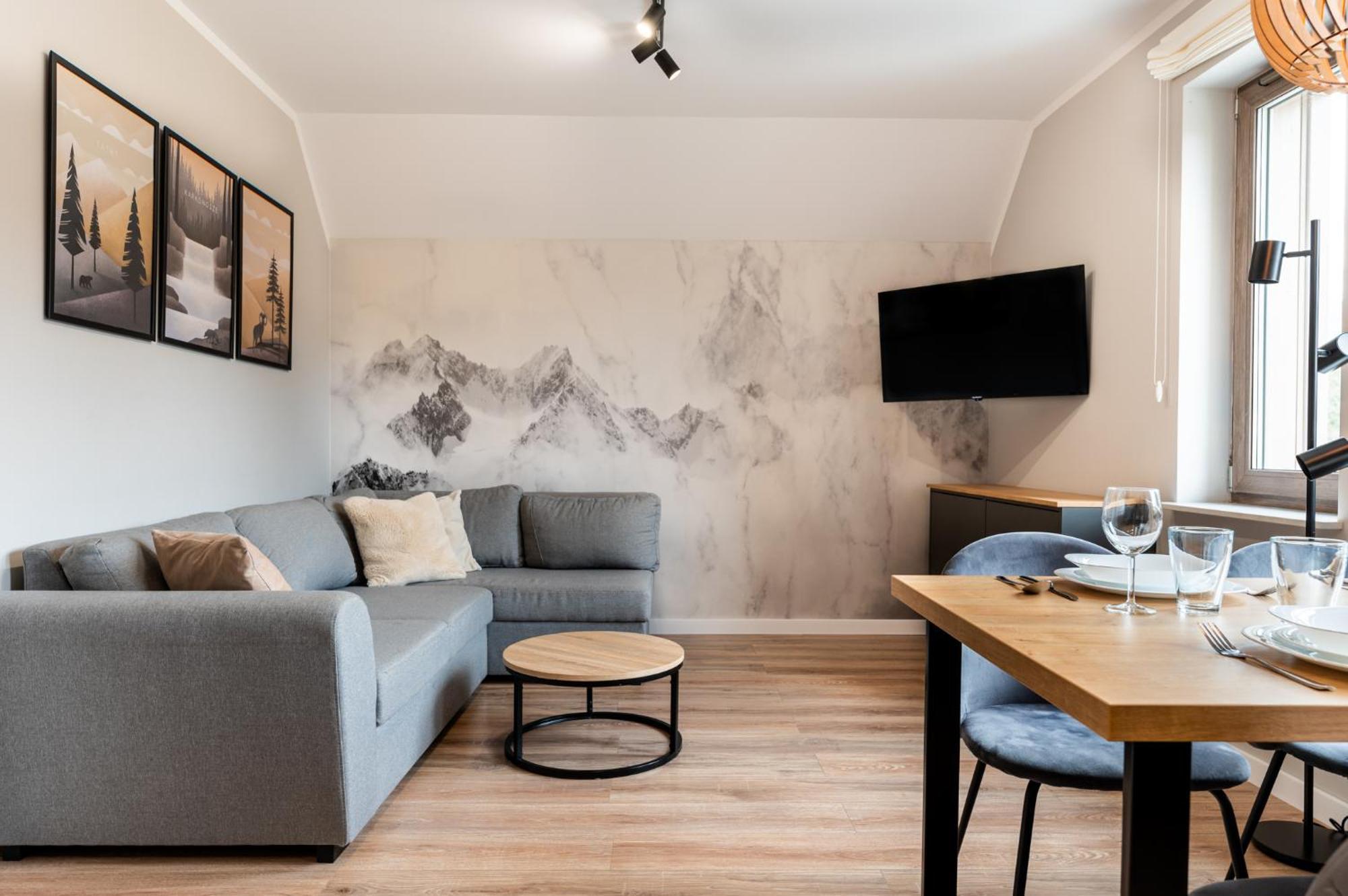 Apartament Dream View Spa シクラルスカ・ポレンバ エクステリア 写真